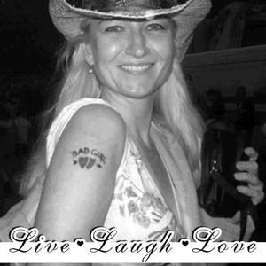 Meet your Posher, Magdalena